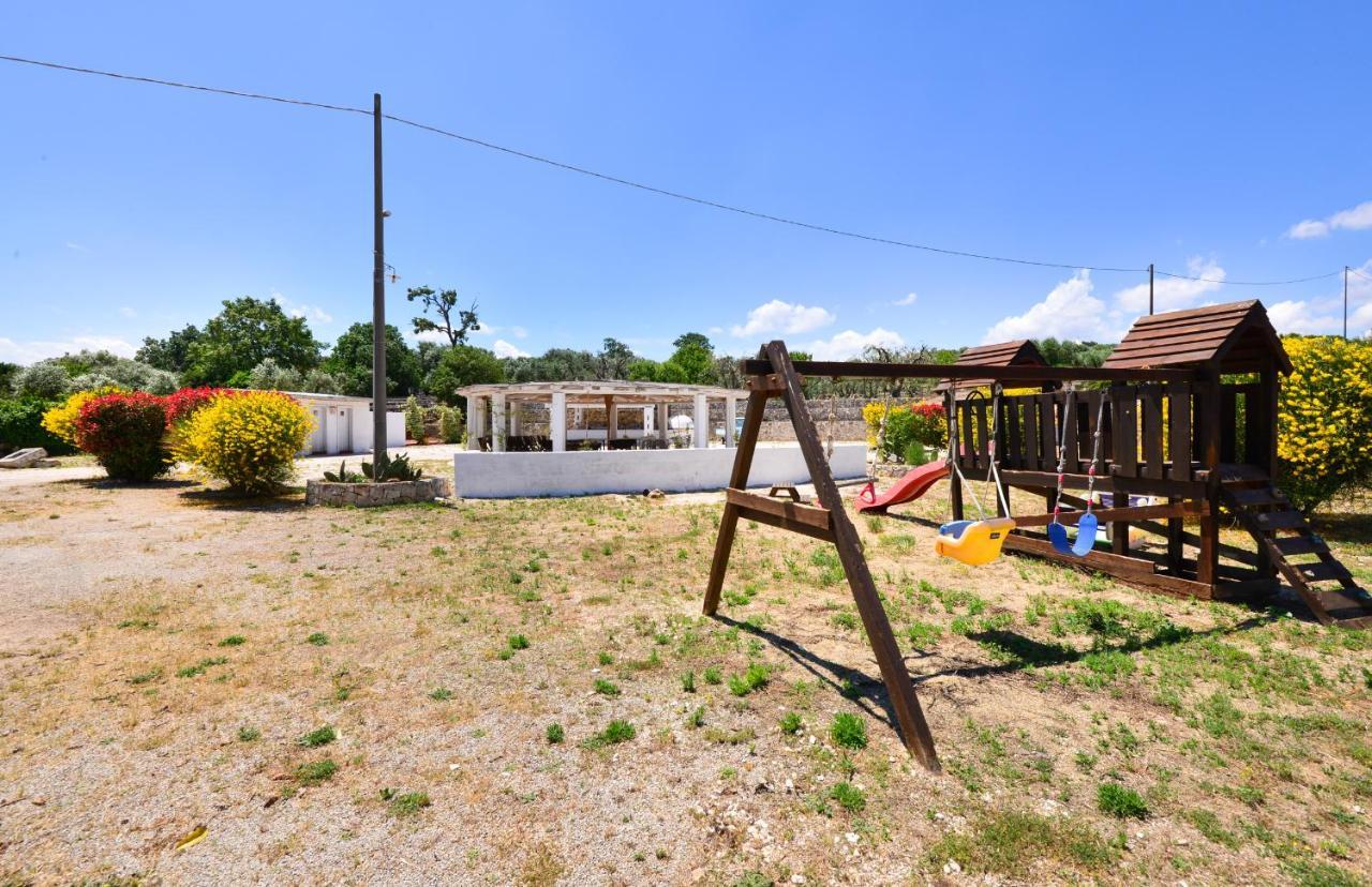 Terra Sessana Ville E Trullo Con Piscina Privata Остуні Екстер'єр фото