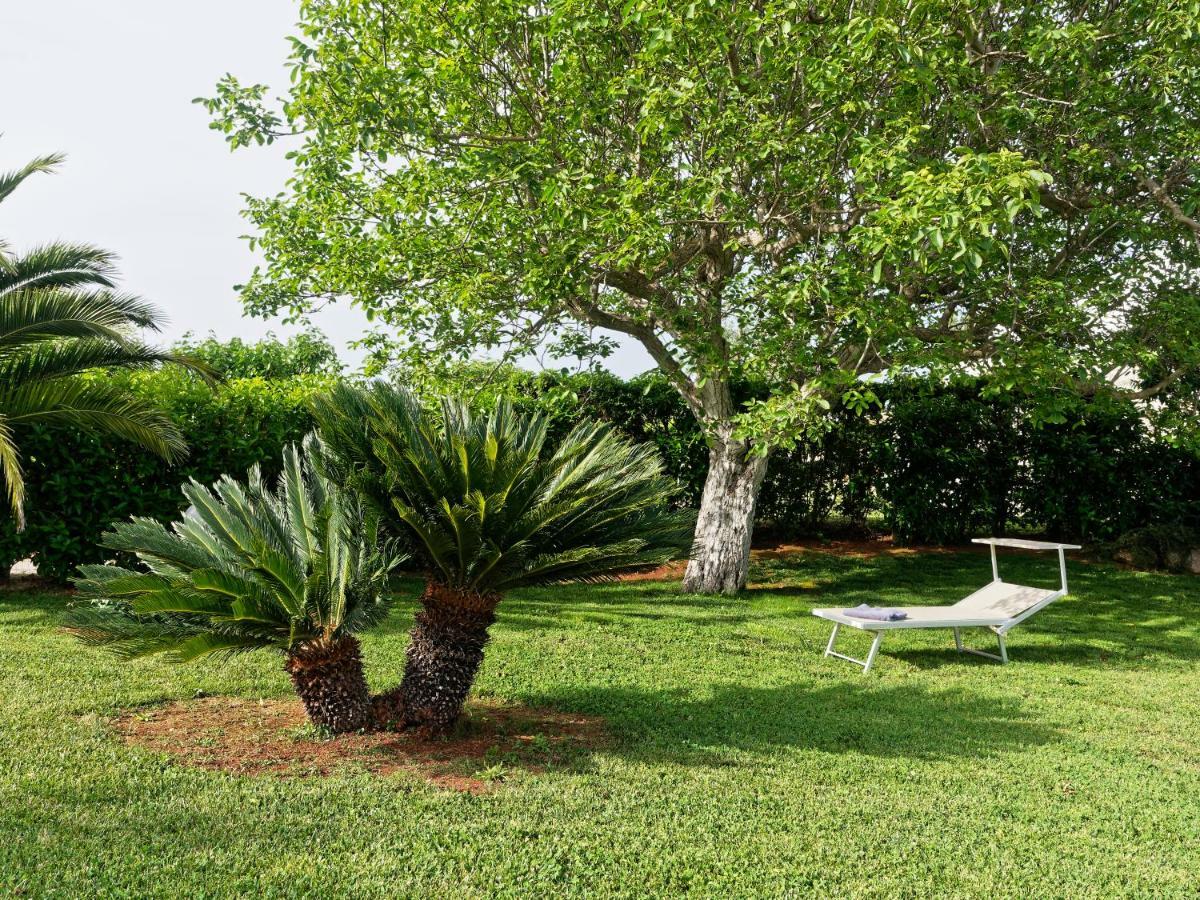 Terra Sessana Ville E Trullo Con Piscina Privata Остуні Екстер'єр фото